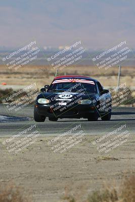 media/Nov-17-2024-CalClub SCCA (Sun) [[5252d9c58e]]/Group 4/Qual (Star Mazda Entrance)/